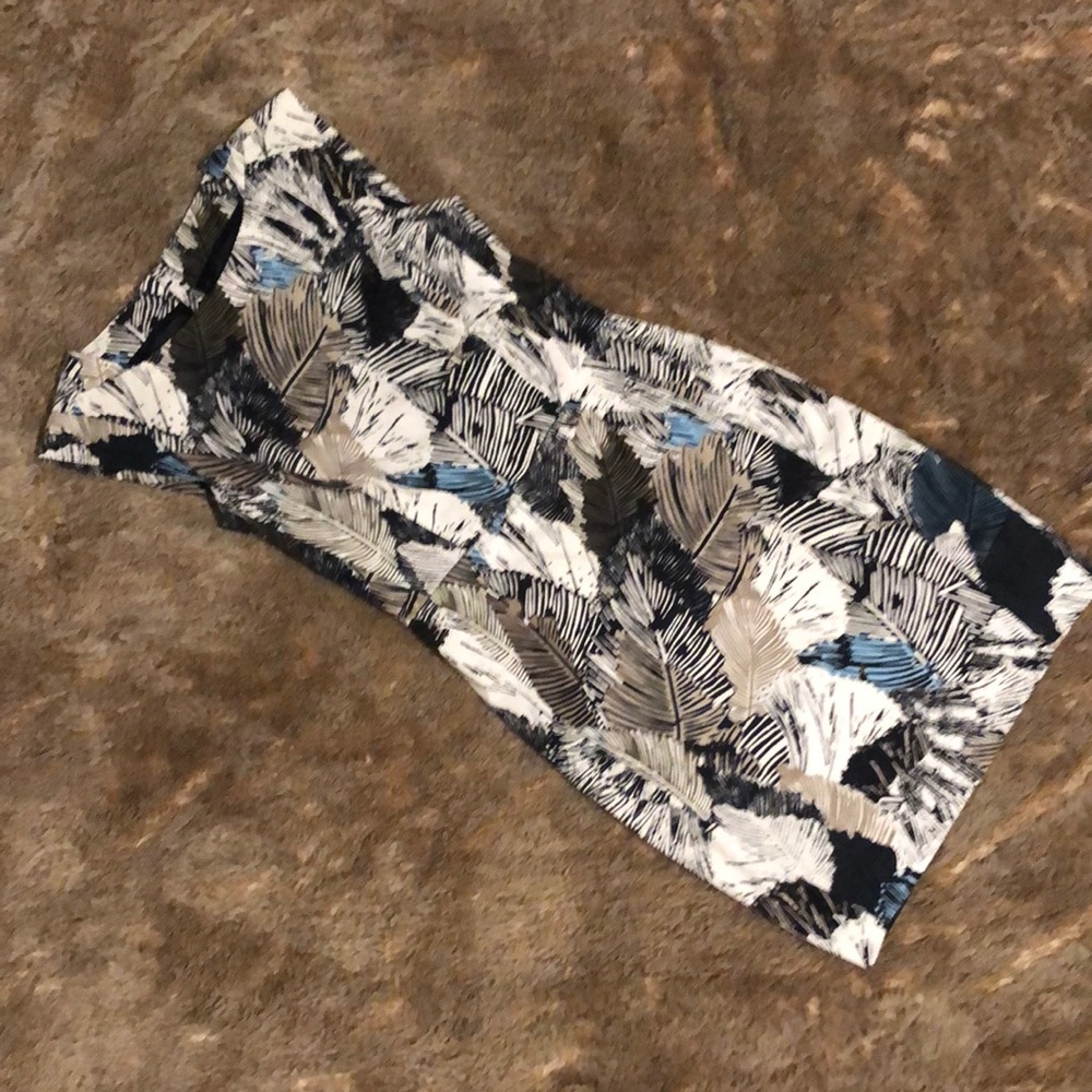 French connection cap sleeve fitted dress